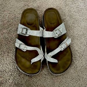 Madden Girl Sandals, size 8